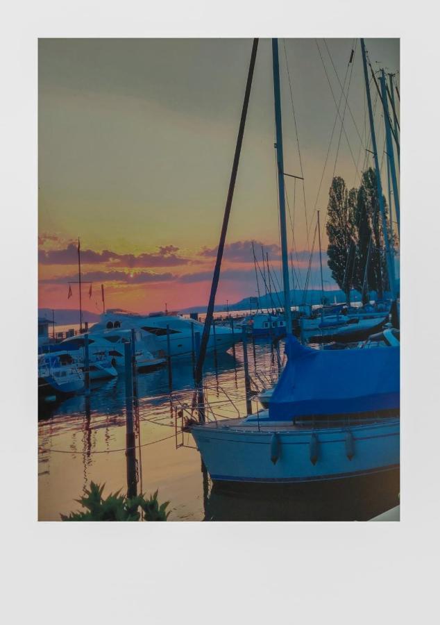 Bodensee Sunshine Zimmer & Apts. อูลดิงเงน มึลโฮเฟิน ภายนอก รูปภาพ