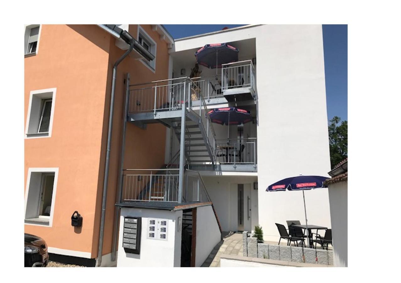 Bodensee Sunshine Zimmer & Apts. อูลดิงเงน มึลโฮเฟิน ภายนอก รูปภาพ