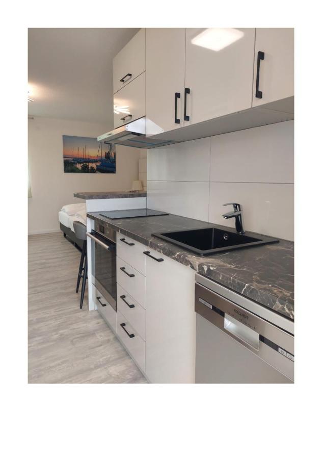 Bodensee Sunshine Zimmer & Apts. อูลดิงเงน มึลโฮเฟิน ภายนอก รูปภาพ
