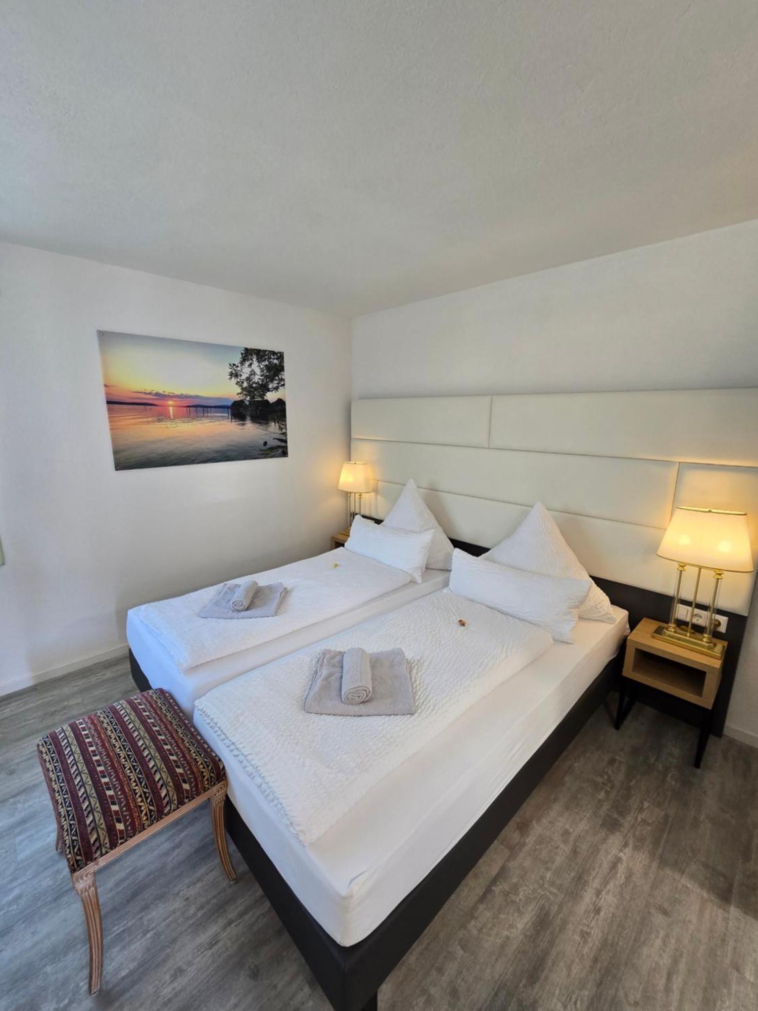 Bodensee Sunshine Zimmer & Apts. อูลดิงเงน มึลโฮเฟิน ภายนอก รูปภาพ