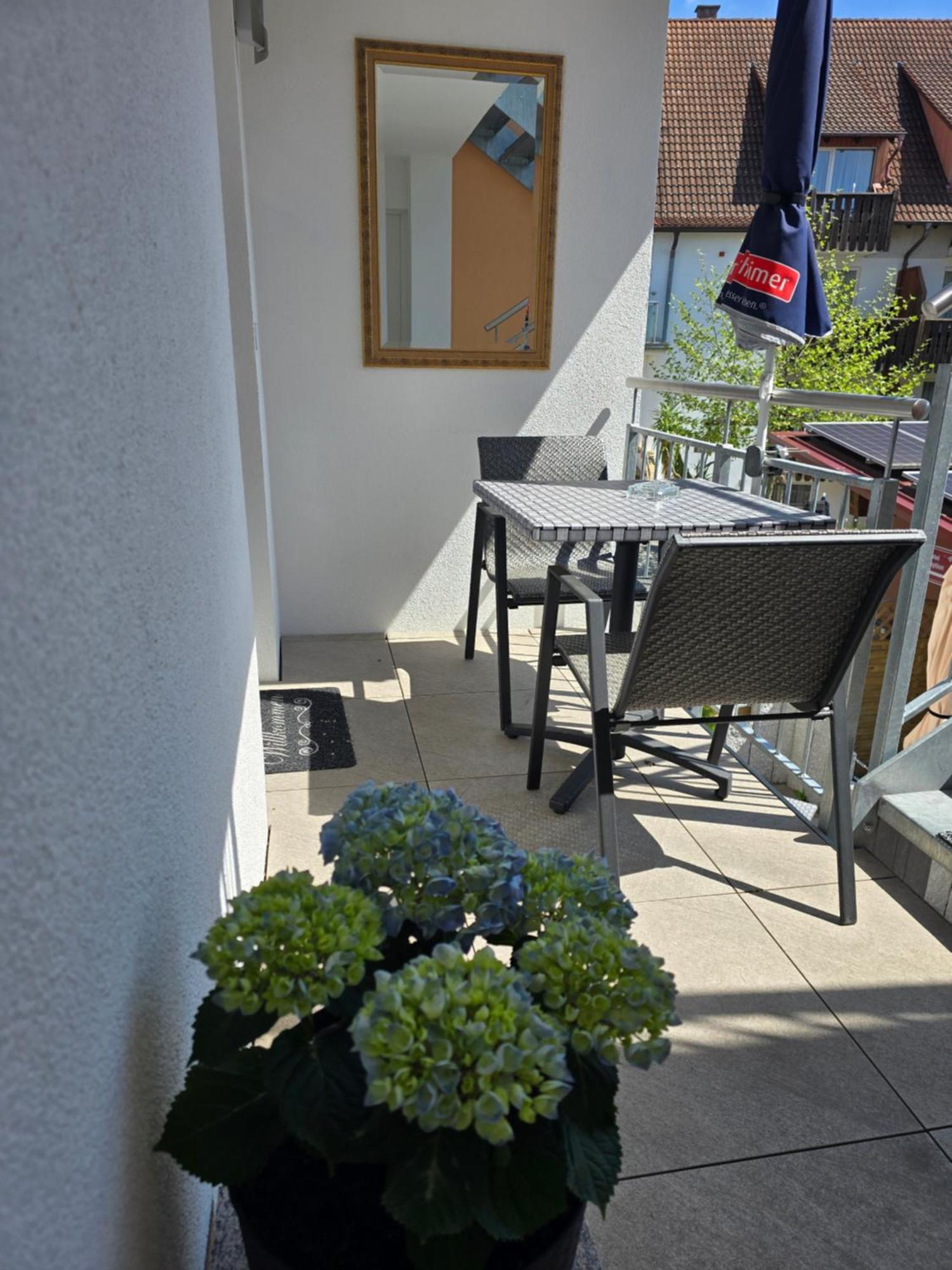 Bodensee Sunshine Zimmer & Apts. อูลดิงเงน มึลโฮเฟิน ภายนอก รูปภาพ