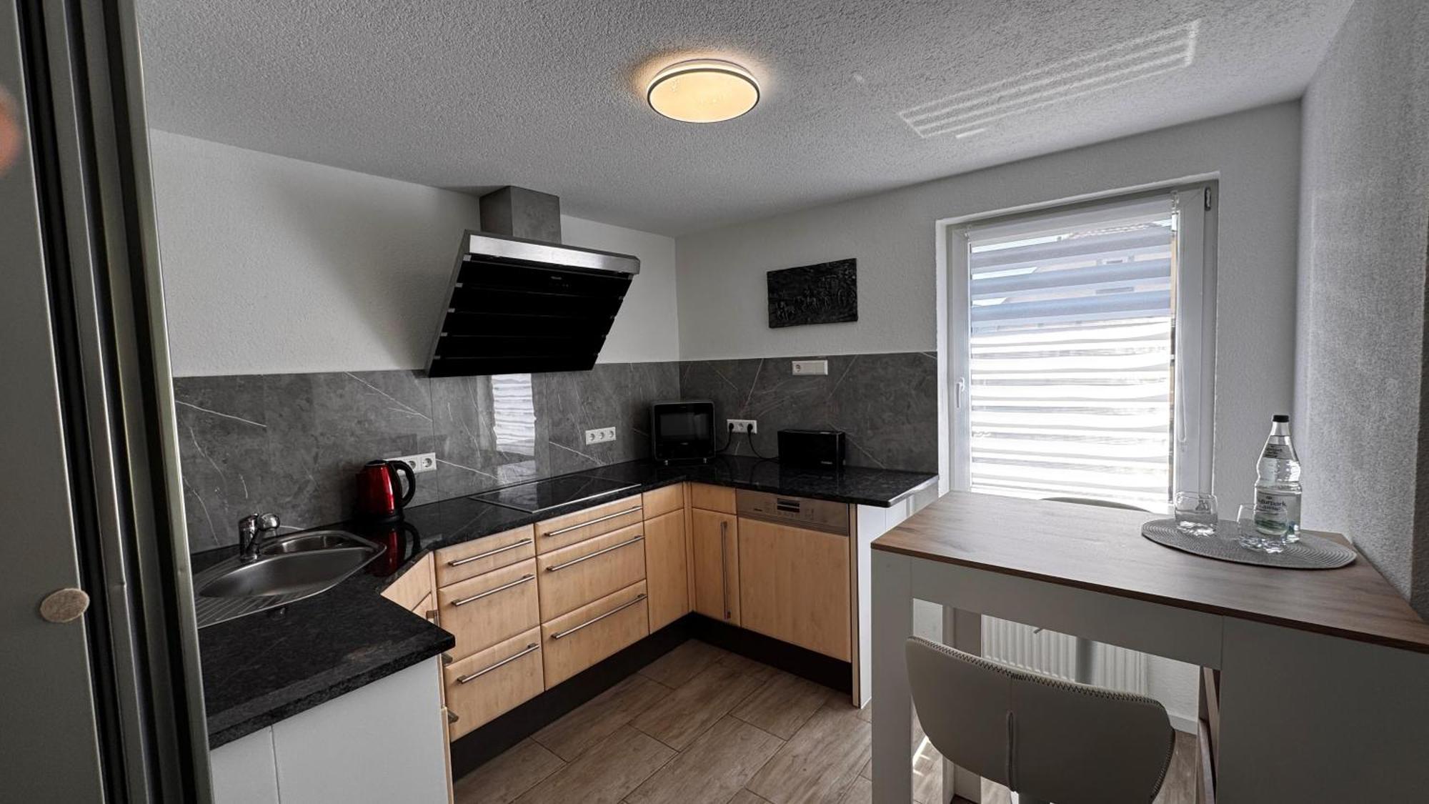 Bodensee Sunshine Zimmer & Apts. อูลดิงเงน มึลโฮเฟิน ภายนอก รูปภาพ